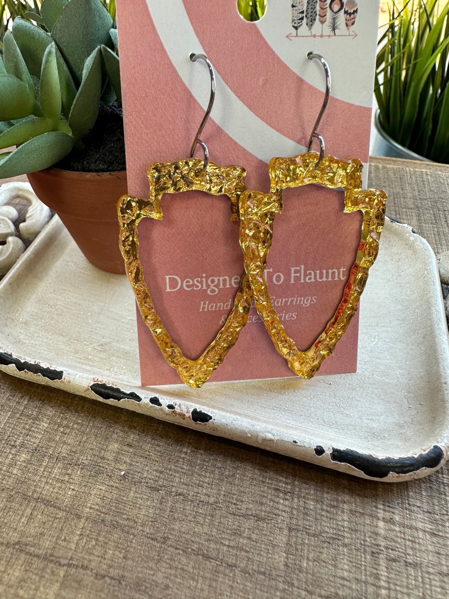 Hollow Arrowhead Dangle Earrings