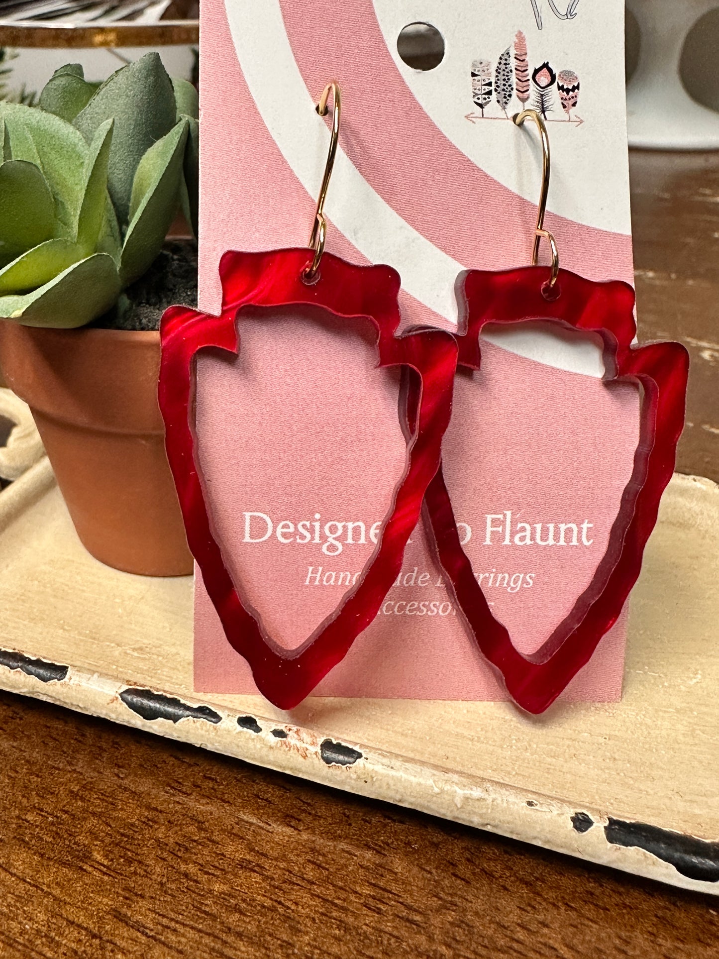 Hollow Arrowhead Dangle Earrings