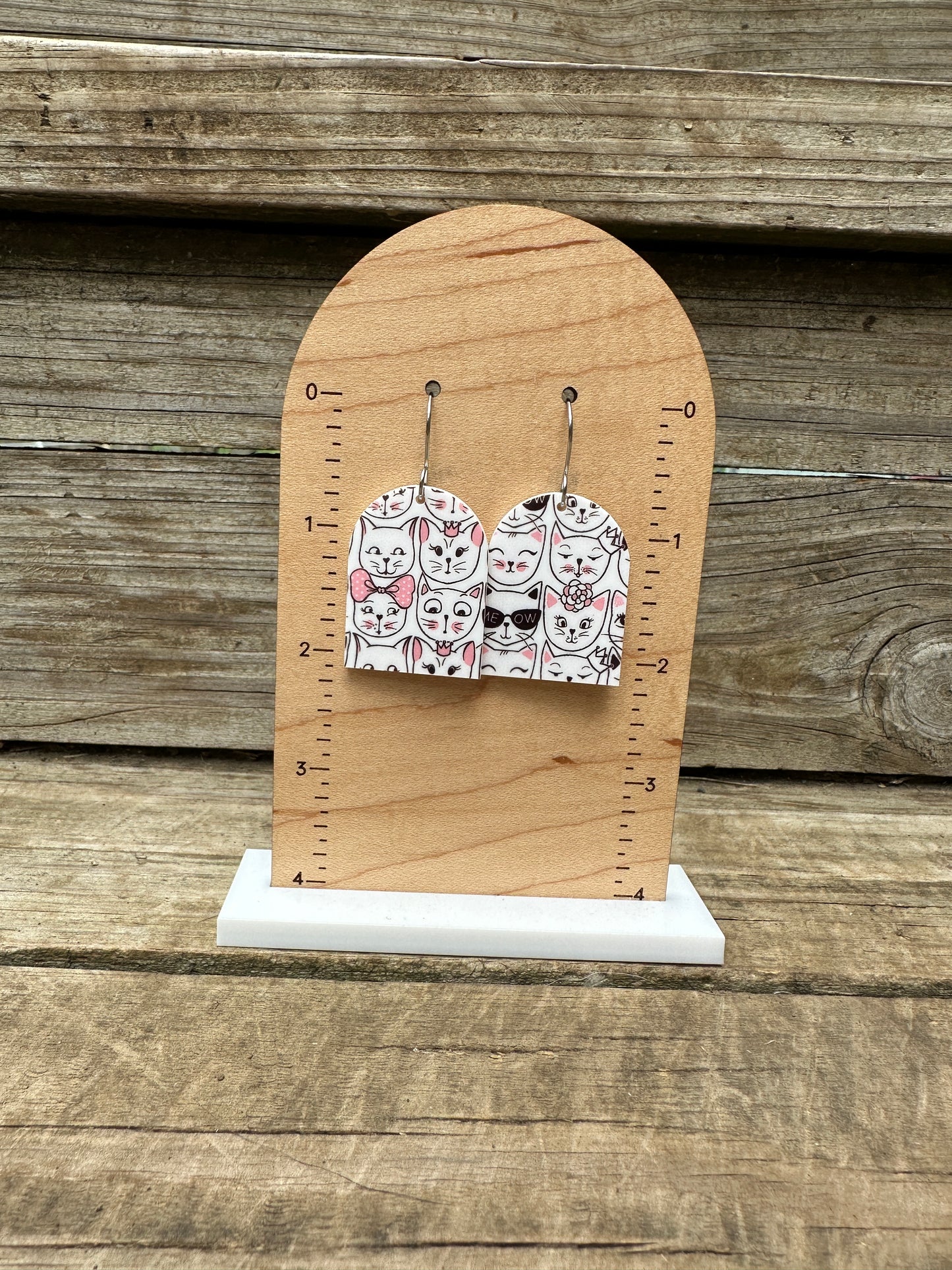 Luxe Fancy Feline Acrylic Dangle Earrings