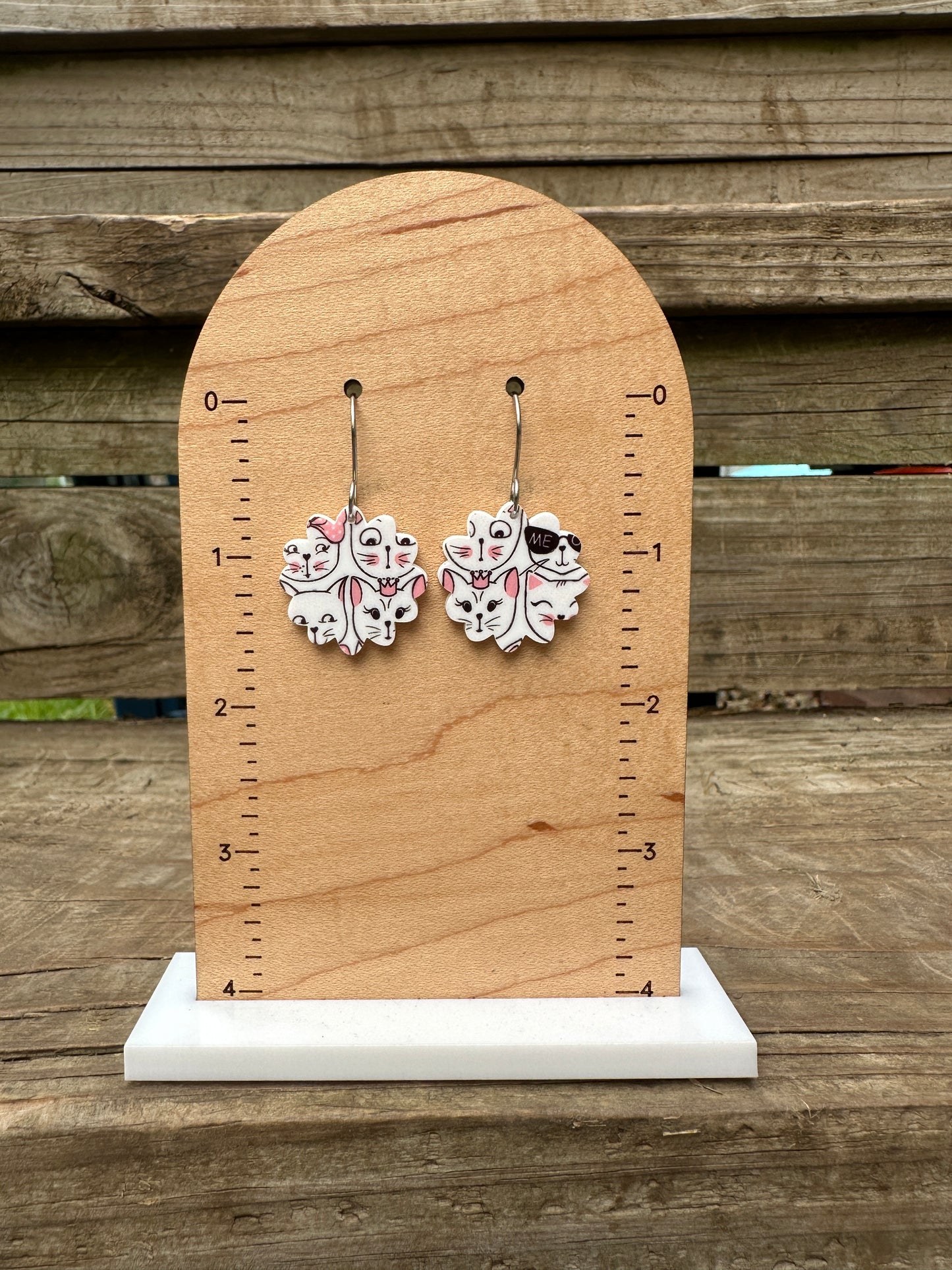 Zephyr Fancy Feline Acrylic Dangle Earrings