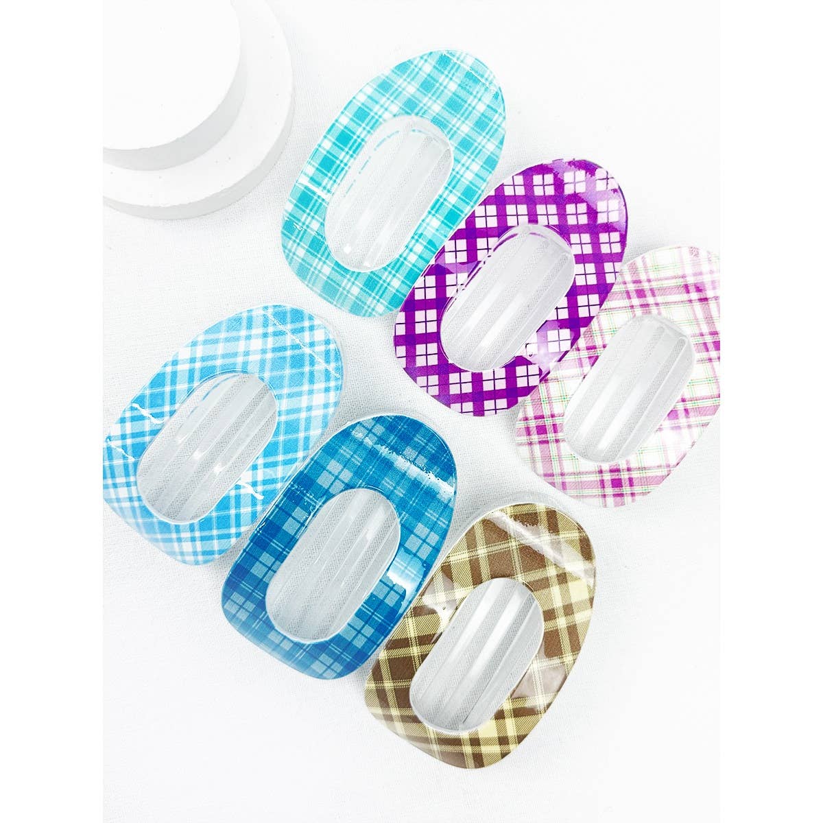 Checkered Print Flat Hair Claw