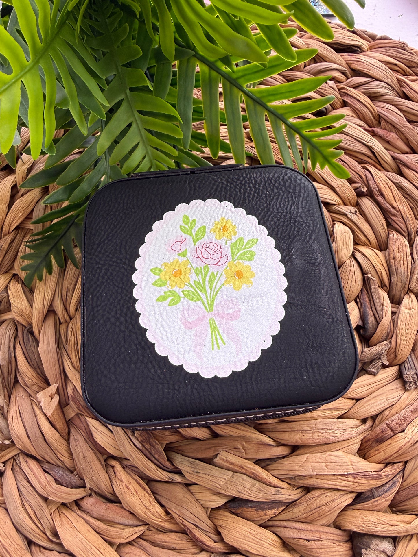 UV Printed Vintage Floral Bouquet Jewelry Box