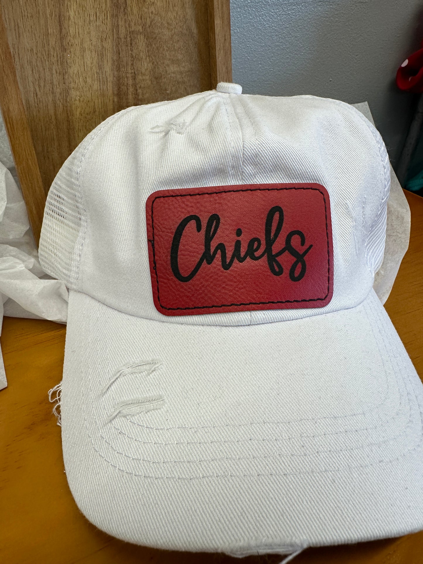 Chiefs Cursive Criss Cross Hat