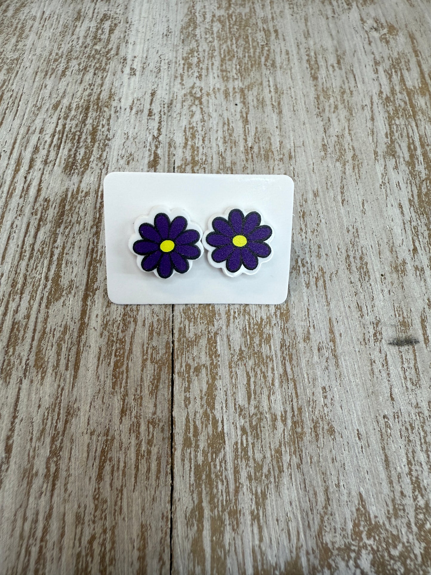 UV Printed Daisies Acrylic Stud Earrings