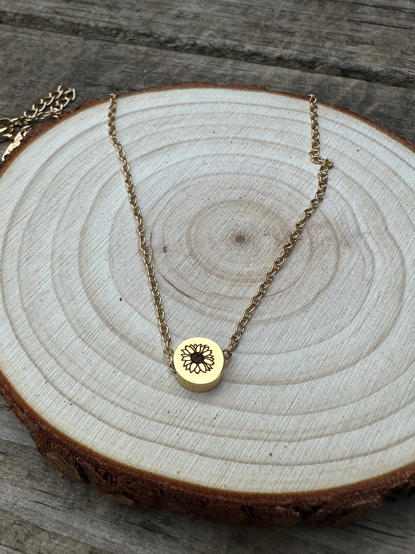Micro Sunflower Necklace