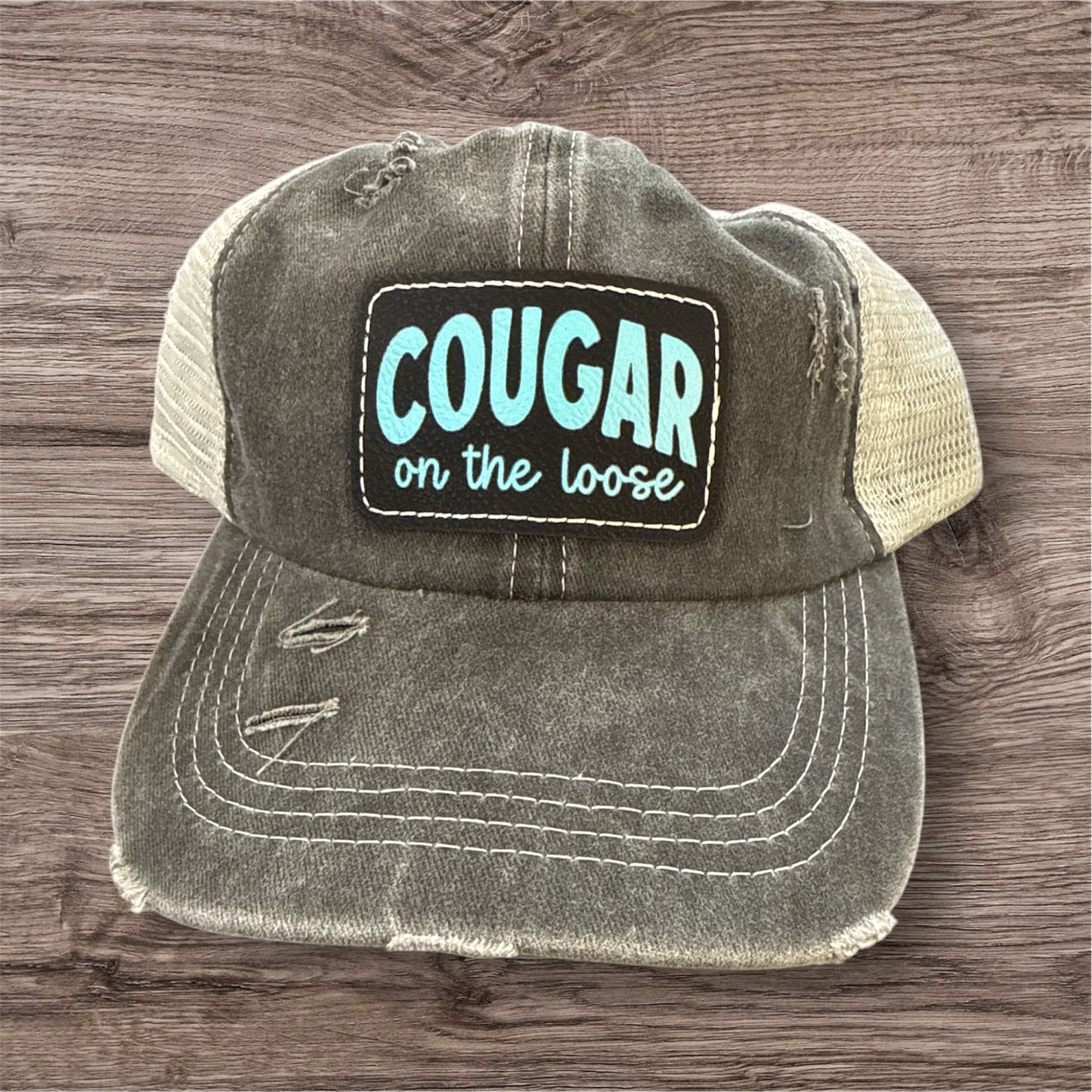 UV Printed Cougar On The Loose Women's Ponytail Hat