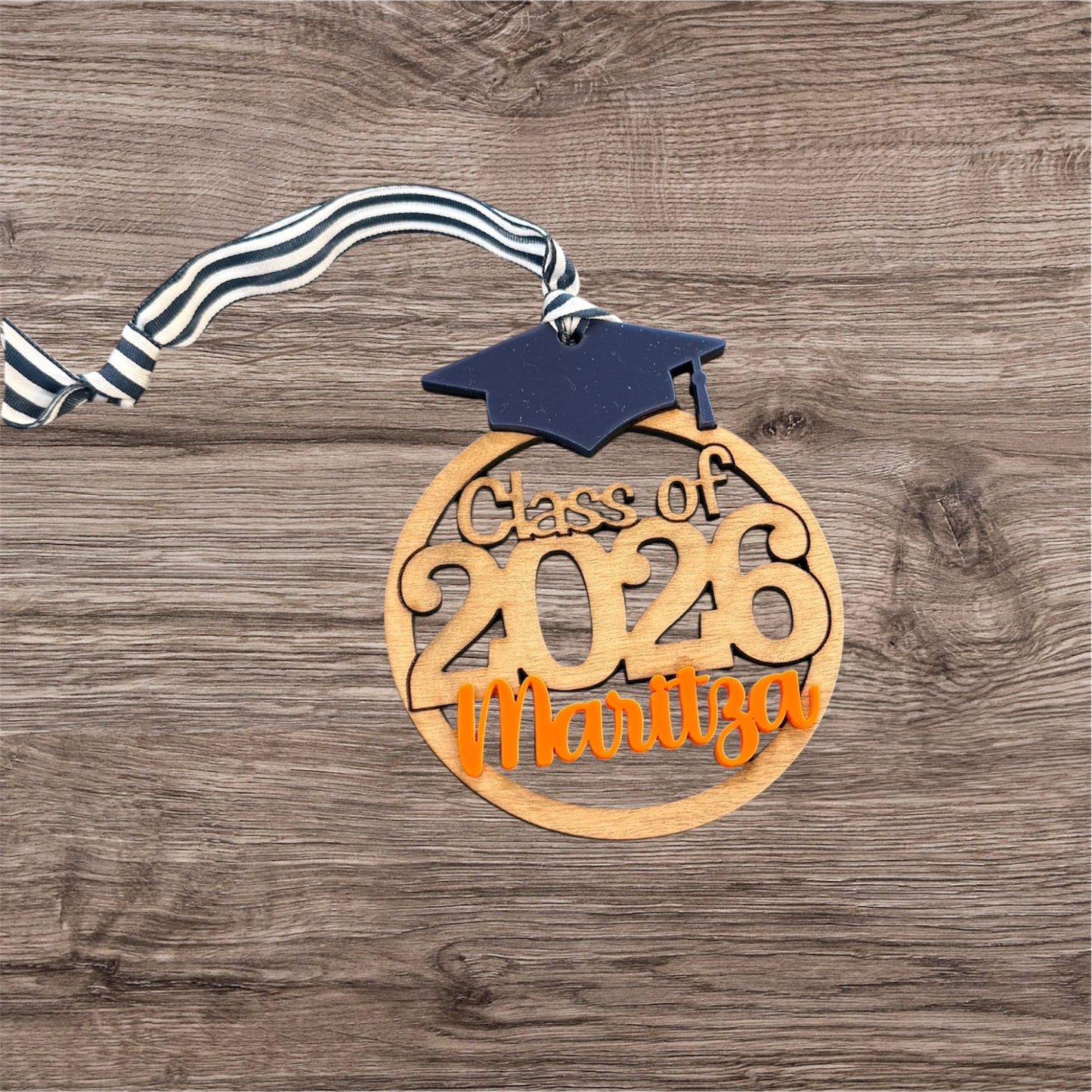 2026 Personalized Name Graduation Ornament