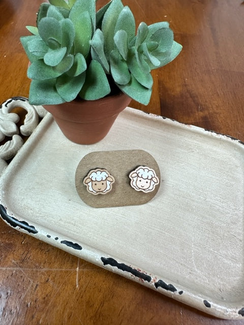 White Sheep Studs